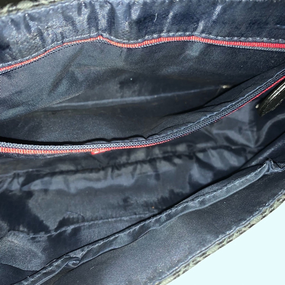 Tommy Hilfiger Black Crossbody Bag - Picture 12 of 16
